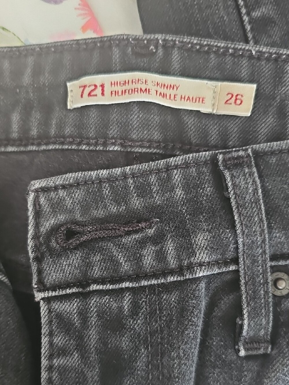 Levi's 721 High-Rise Black Women’s Skinny Jeans Size 26 - Picture 5 of 5